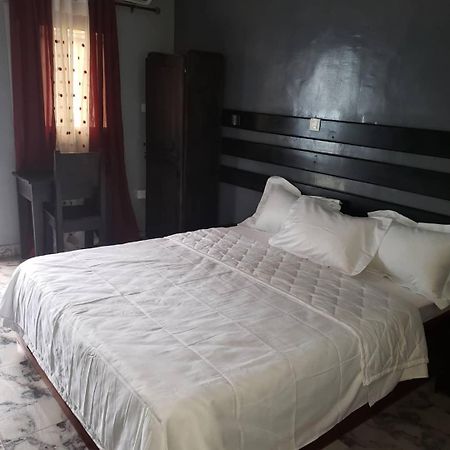 Sunrise Center Bonapriso 111 Hotel Douala Eksteriør billede